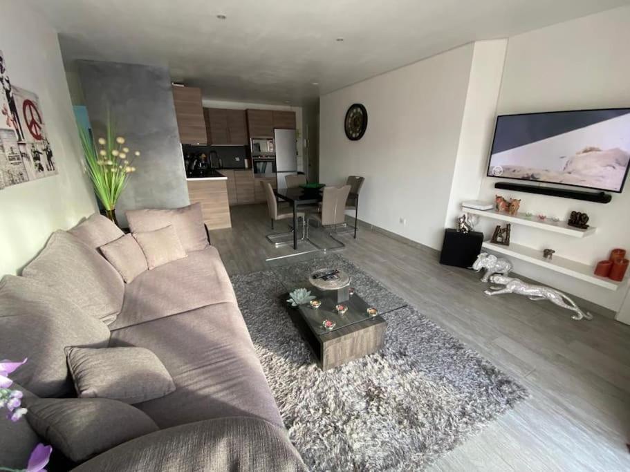 Charmant Appartement T3 La Ciotat Exterior photo
